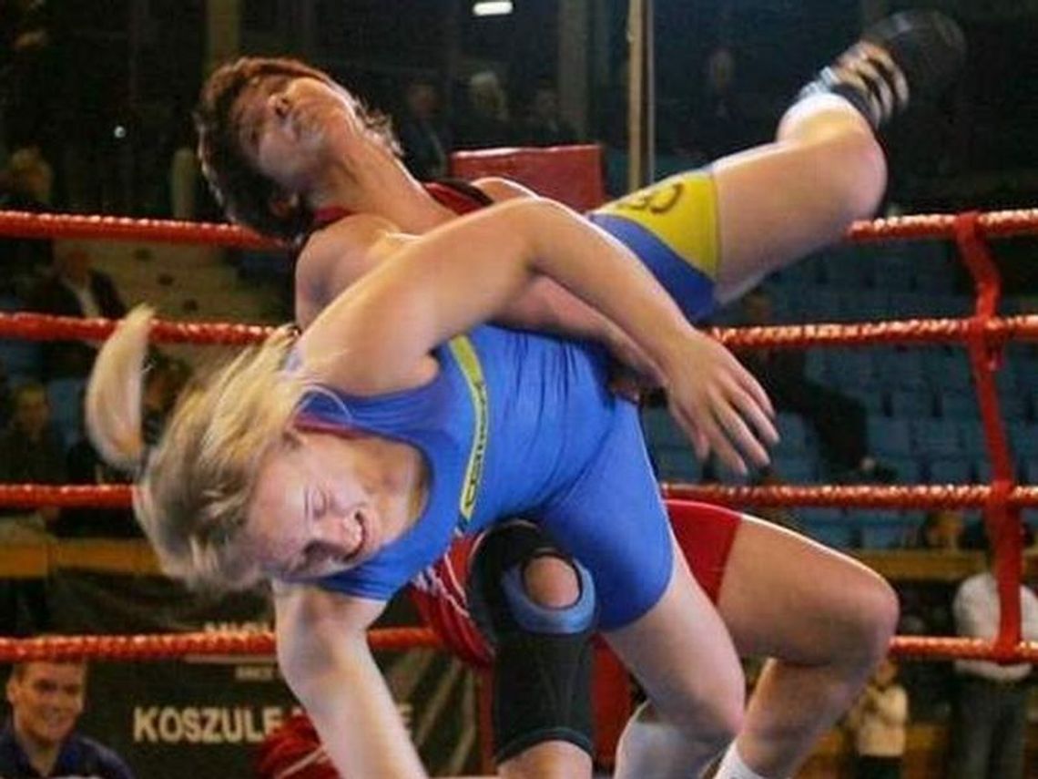 Krawczyk dziewiąta na mistrzostwach Europy w zapasach. Złoto Matkowskiej