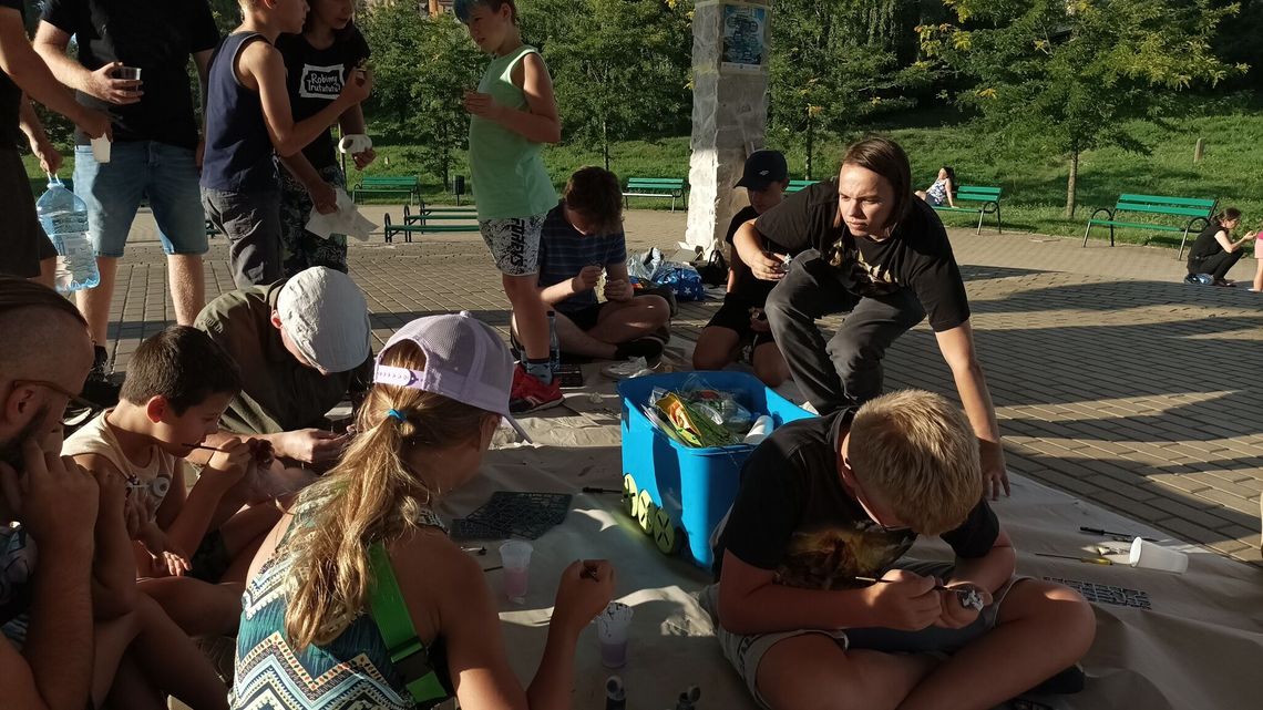 Kreatywna końcówka wakacji. Startuje kolejna edycja warsztatów „Robimy trutututu?” 