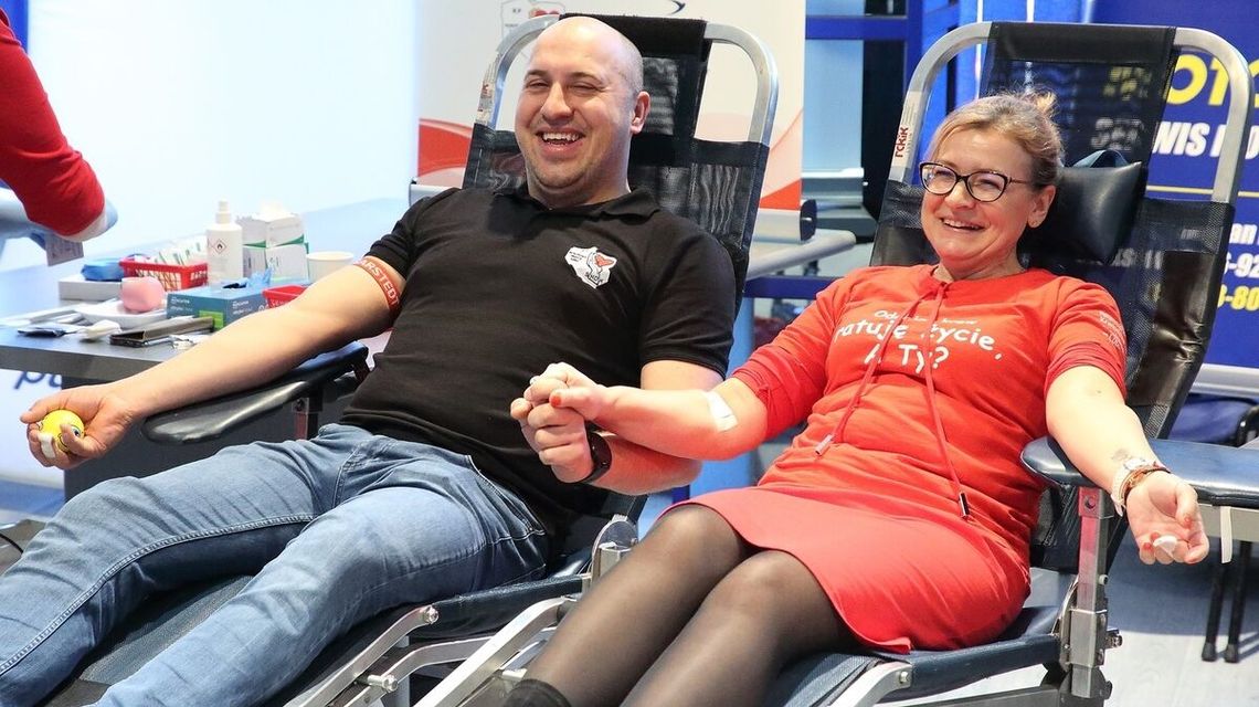 Krew się lała aż miło. Honorowo oddali 45 litrów