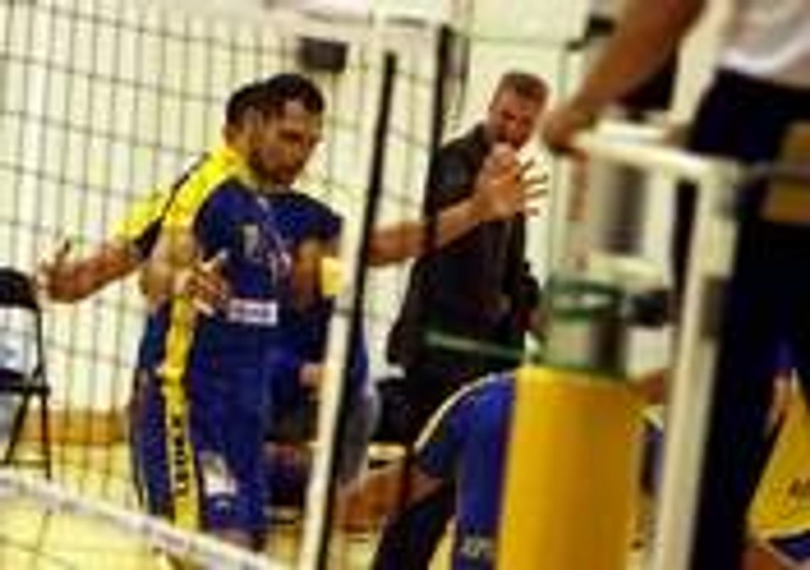 Krispol Września – Avia Świdnik 3:0, Czołg AZS UW Warszawa – Huragan Międzyrzec Podlaski 2:3