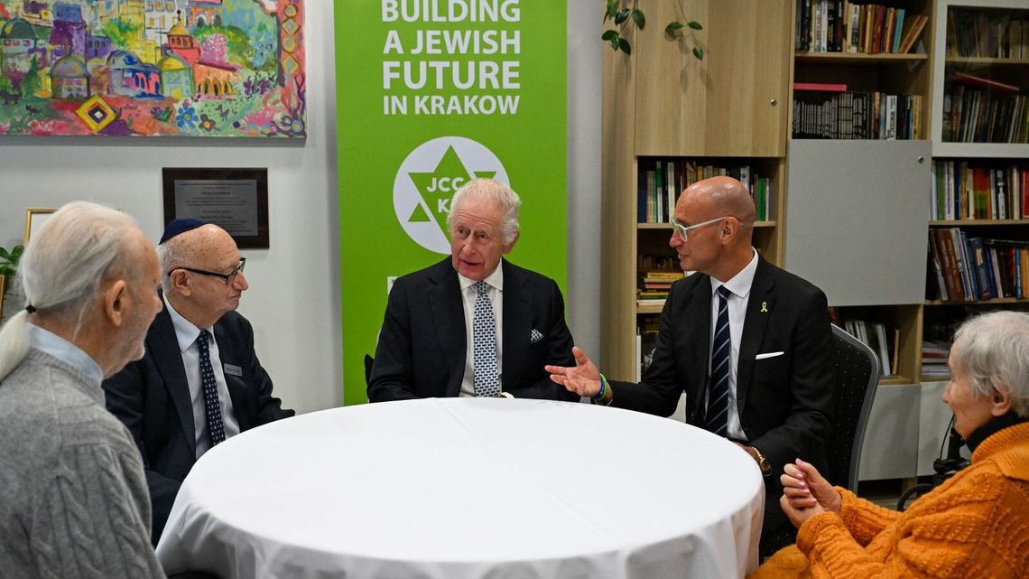 Król Karol III w Krakowie spotkał się z ocalałymi z Holokaustu
