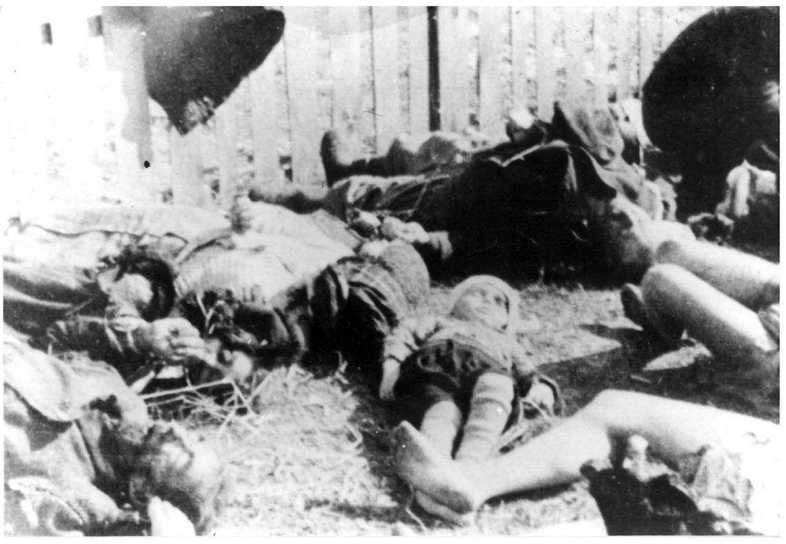 Krwawa niedziela z 11 lipca 1943 r. była punktem kulminacyjnym zbrodni wołyńskiej Krwawa niedziela z 11 lipca 1943 r. była punktem kulminacyjnym zbrodni wołyńskiej
