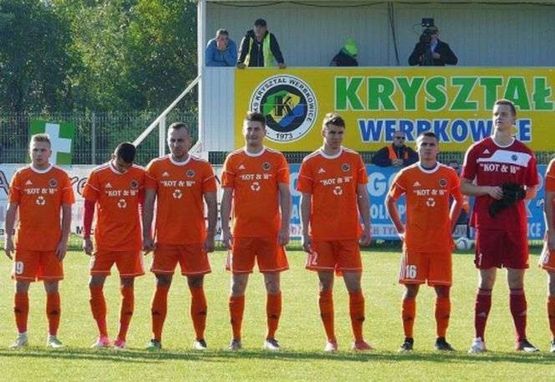 Kryształ - Victoria Żmudź 1:0. Rybka za trzy punkty Kryształ - Victoria Żmudź 1:0. Rybka za trzy punkty