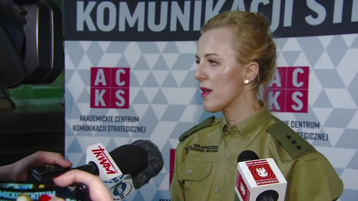 Kryzys na granicy z Białorusią trwa. Grupa Kubańczyków spychana przez białoruskie służby na drut kolczasty Kryzys na granicy z Białorusią trwa. Grupa Kubańczyków spychana przez białoruskie służby na drut kolczasty