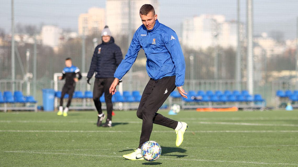 Krzysztof Ropski nadal piłkarzem Siarki Tarnobrzeg, czyli telenowela trwa dalej