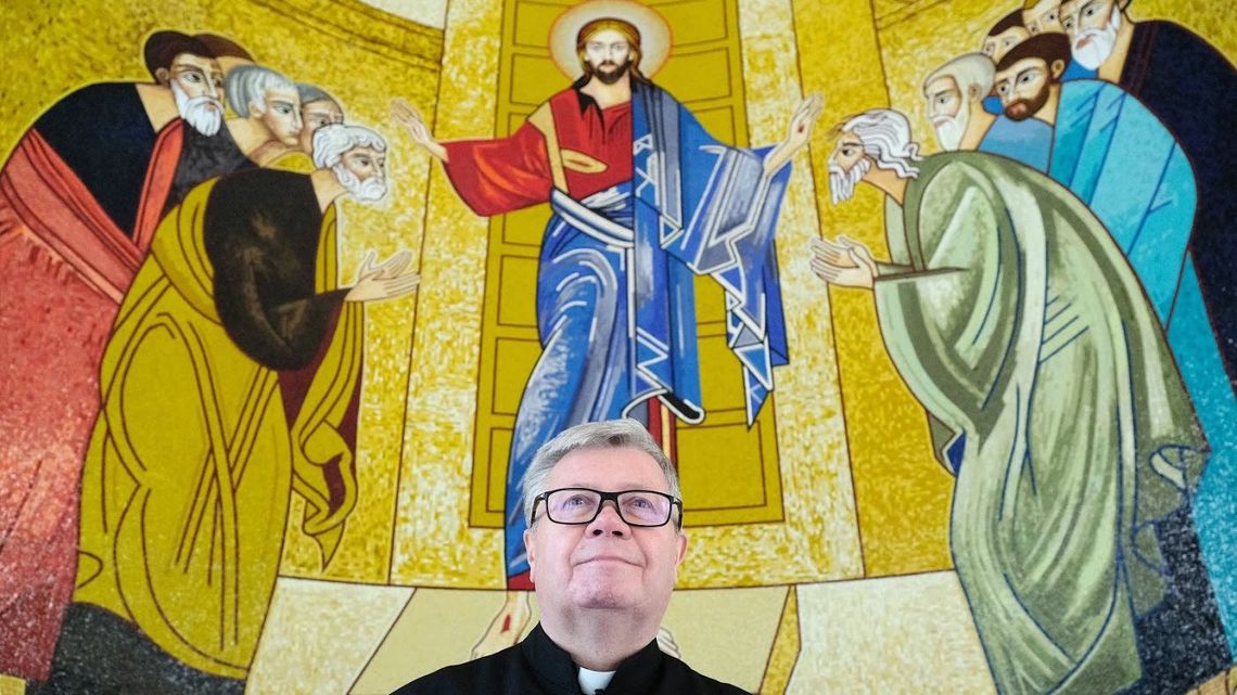 "Krzywdząca decyzja". 46 absolwentów KUL staje w obronie ks. Wierzbickiego