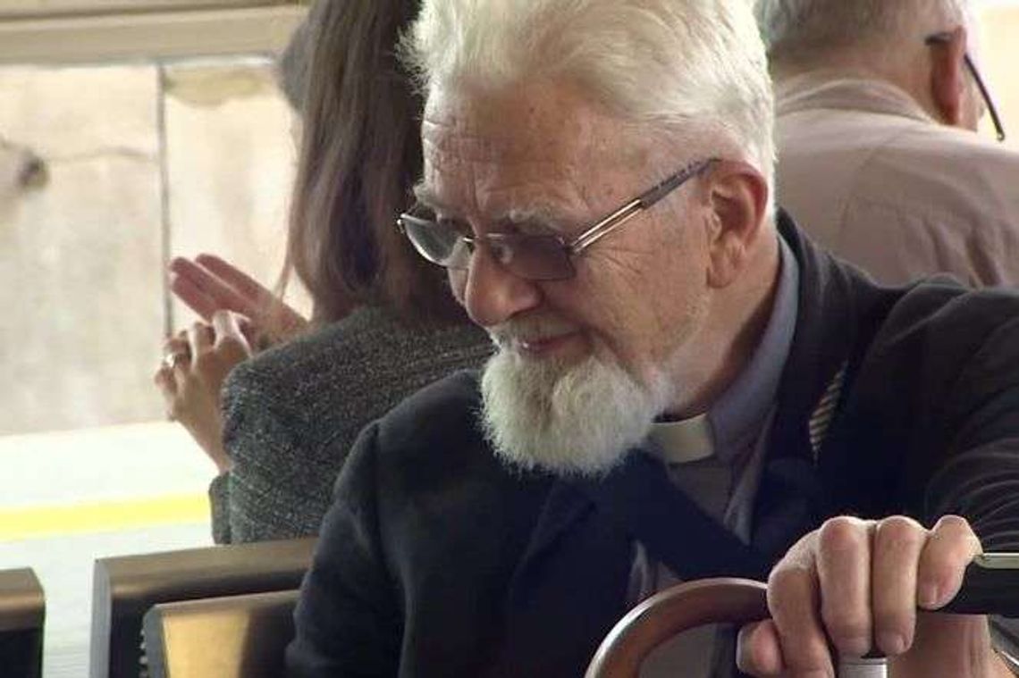 Ksiądz Adam Boniecki znów z zakazem wypowiedzi w mediach