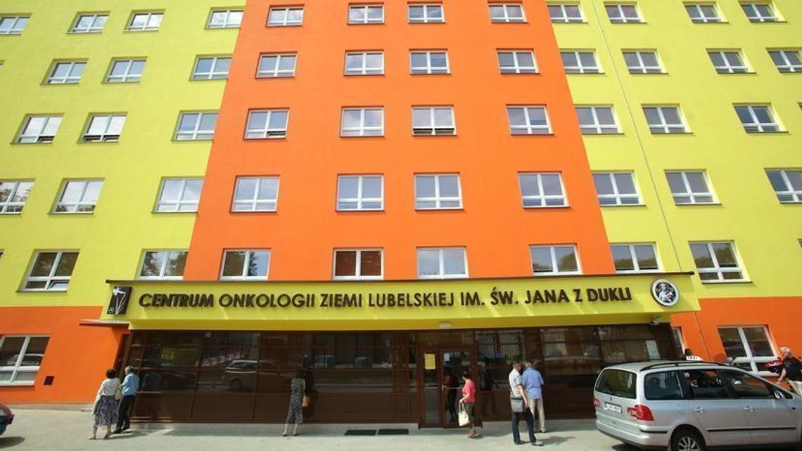 Księża zebrali pieniądze na COZL. "Jest to cenny wkład w walce z koronawirusem..." Księża zebrali pieniądze na COZL. "Jest to cenny wkład w walce z koronawirusem..."