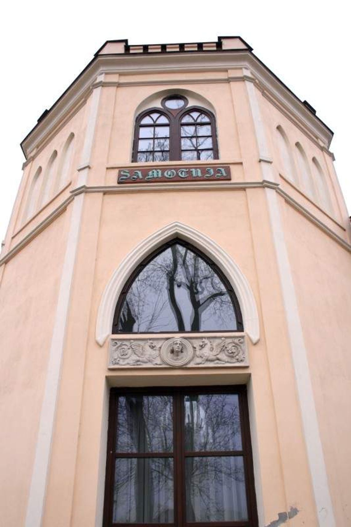 Kto będzie prowadził kawiarnię w willi Samotnia?