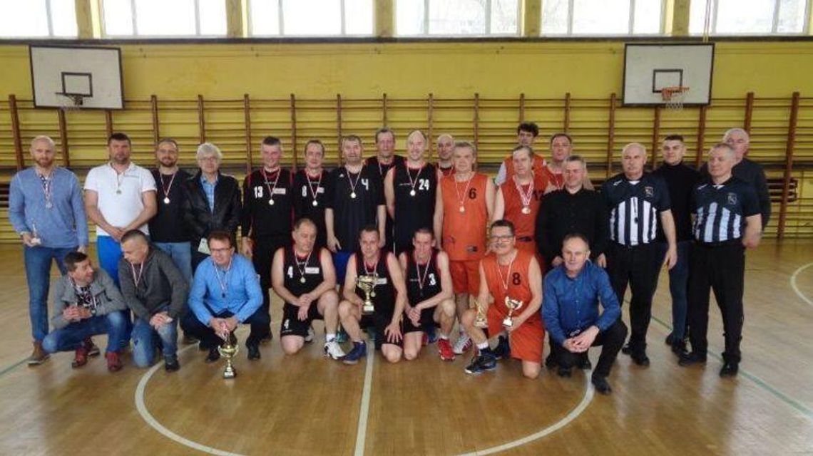 Kto chce zagrać w lidze Maxi Rozgrywek Pod Koszami Dziennika Wschodniego?