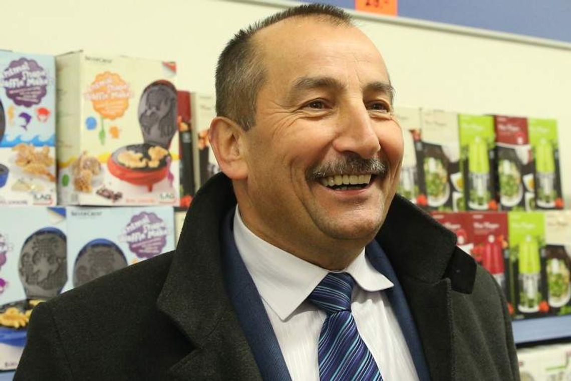 Kto dostaje pieniądze z urzędu? Będzie rejestr umów