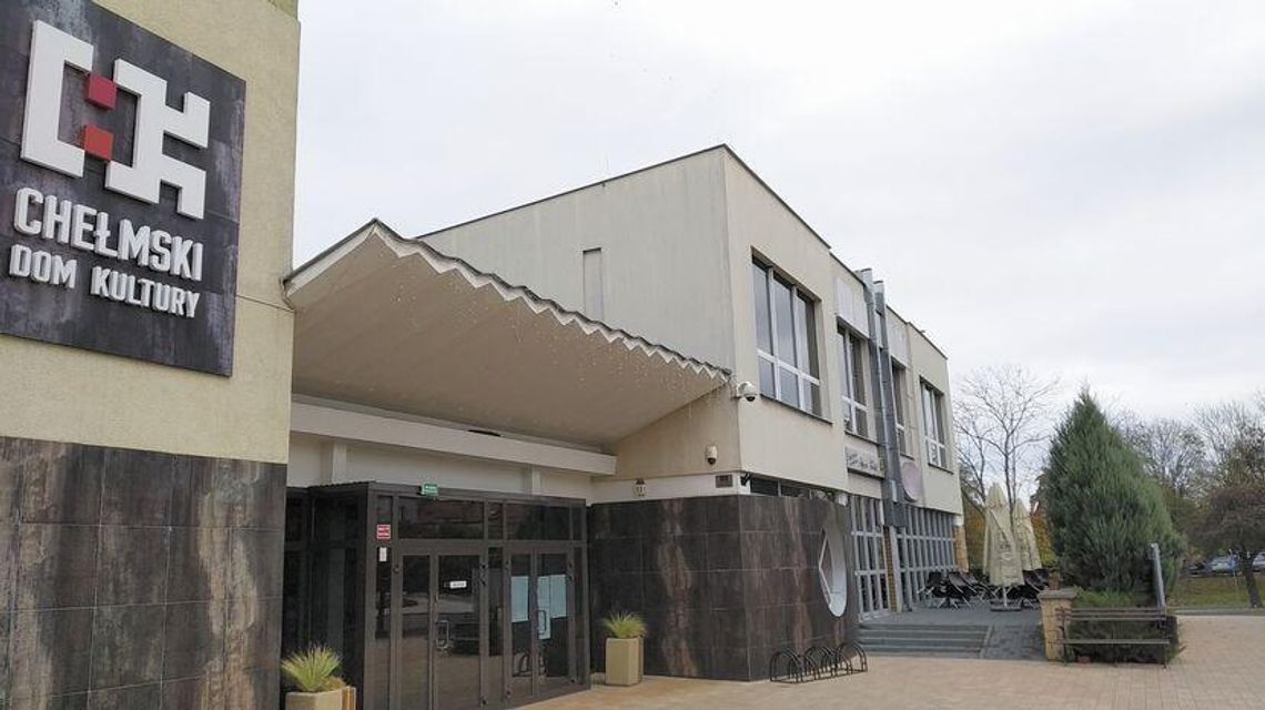 Kto korzystał z darmowej reklamy w kinie? Dyrektor Chełmskiego Domu Kultury tłumaczyła się z nieprawidłowości