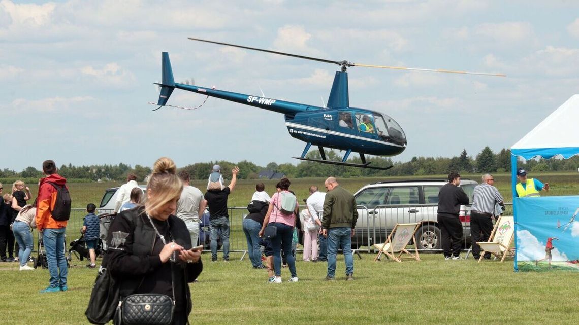 Kto ma czas, to może się jeszcze wybrać na lotniczy dzień dziecka w Radawcu
