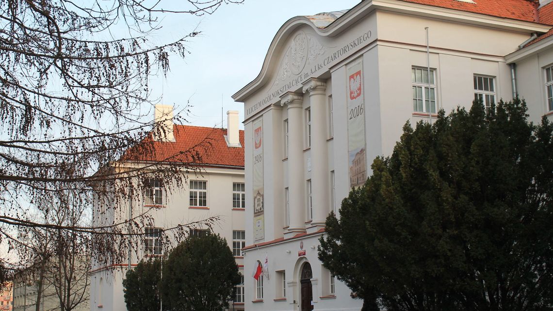 Kto na dyrektora I LO? Troje zainteresowanych