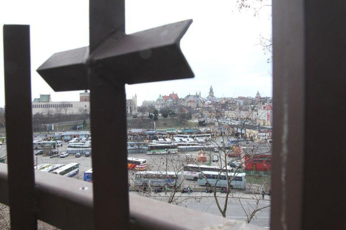 Kto wejdzie na Podzamcze? Wyprzedzający ruch PKS Wschód Kto wejdzie na Podzamcze? Wyprzedzający ruch PKS Wschód