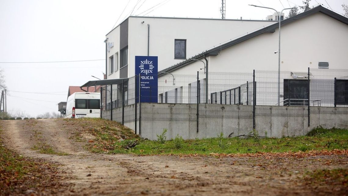 Kto wybuduje dojazd do Komisariatu Policji w Annopolu?