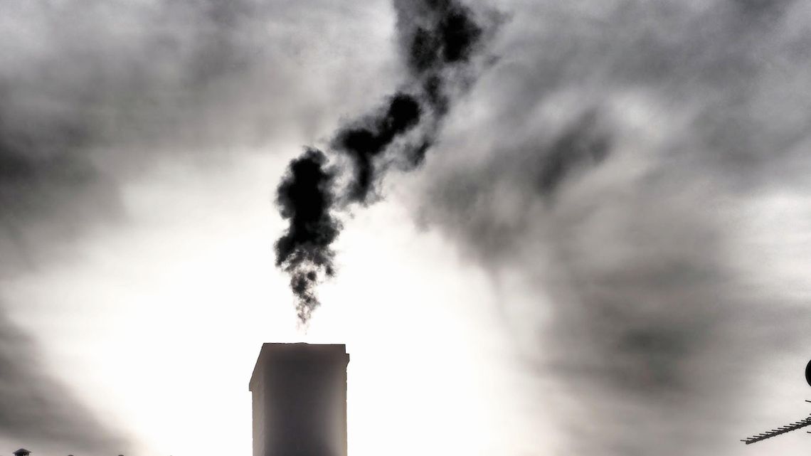 Kto zatruwa powietrze w Górze Puławskiej? Domagają się kontroli