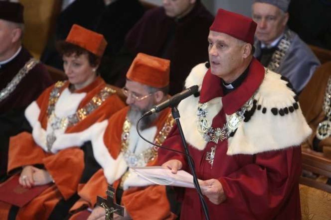 Kto zostanie nowym rektorem KUL? Dziś wybory Kto zostanie nowym rektorem KUL? Dziś wybory