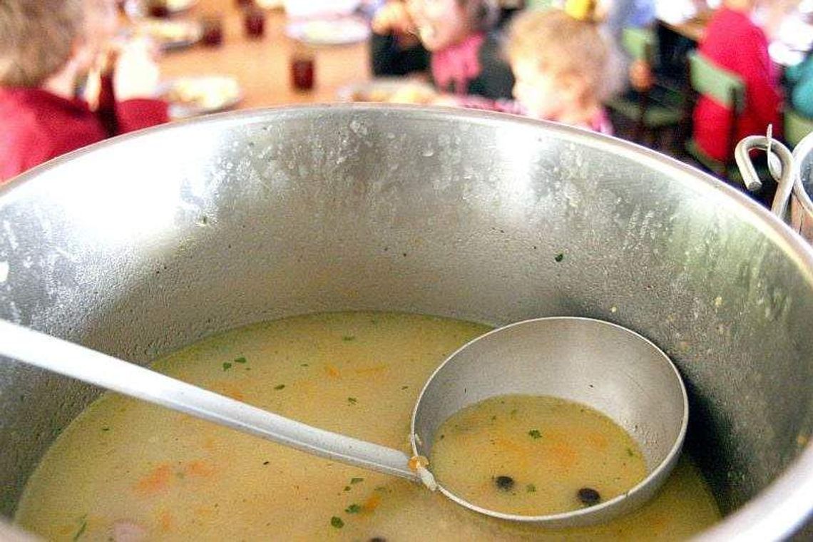 Kucharki i woźne w Lublinie mogą zastrajkować. Chcą podwyżek Kucharki i woźne w Lublinie mogą zastrajkować. Chcą podwyżek