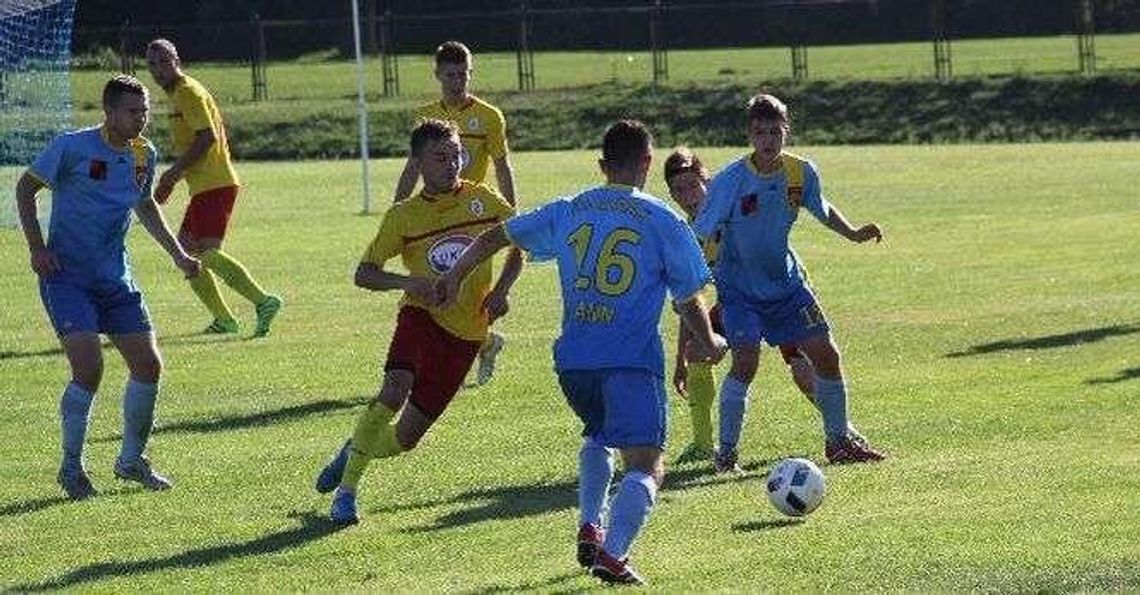 Kujawiak - ŁKS Łazy 2:0, pozostałe wyniki bialskiej okręgówki Kujawiak - ŁKS Łazy 2:0, pozostałe wyniki bialskiej okręgówki