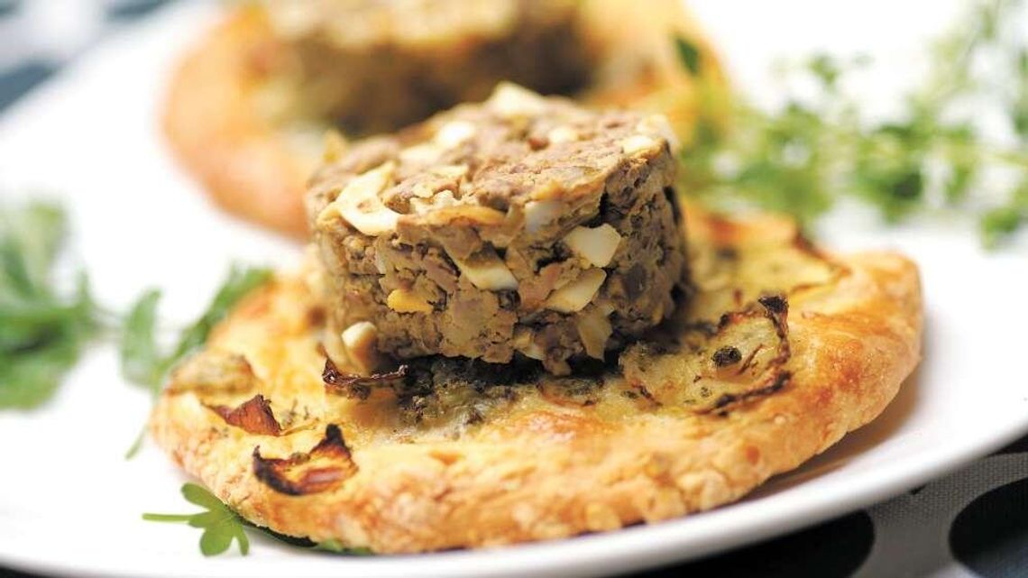 Kulinarna Mapa Lubelszczyzny: Jak przygotować „żydowski kawior”, hołojec i zawijas nasutowski [PRZEPISY]