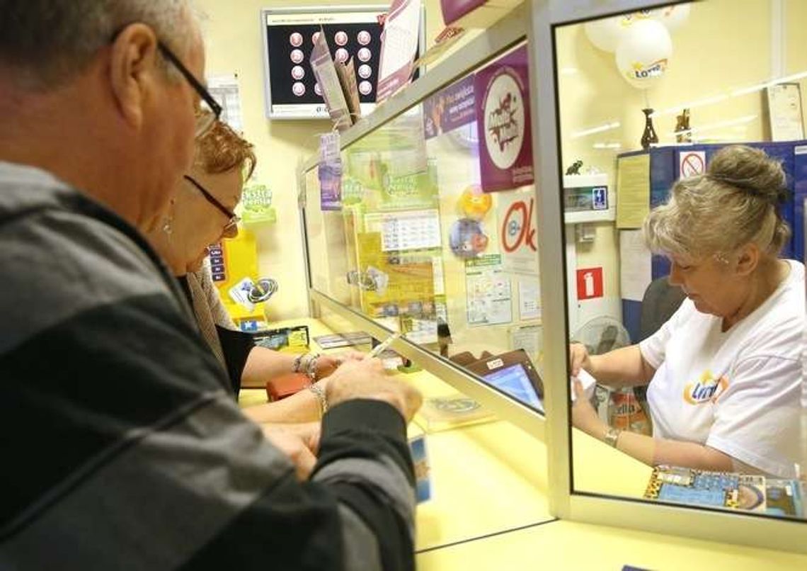 Kumulacja Lotto. We wtorek do wygrania 30 mln zł Kumulacja Lotto. We wtorek do wygrania 30 mln zł