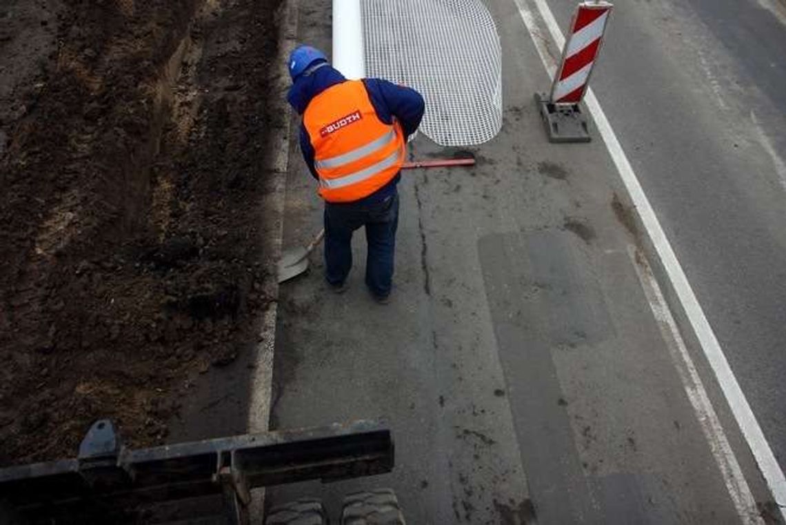 Kumulacja utrudnień na ruchliwej drodze. Prace już się zaczęły