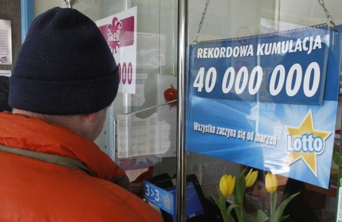 Kumulacja w Lotto. Trzy osoby podzielą się 40 mln zł