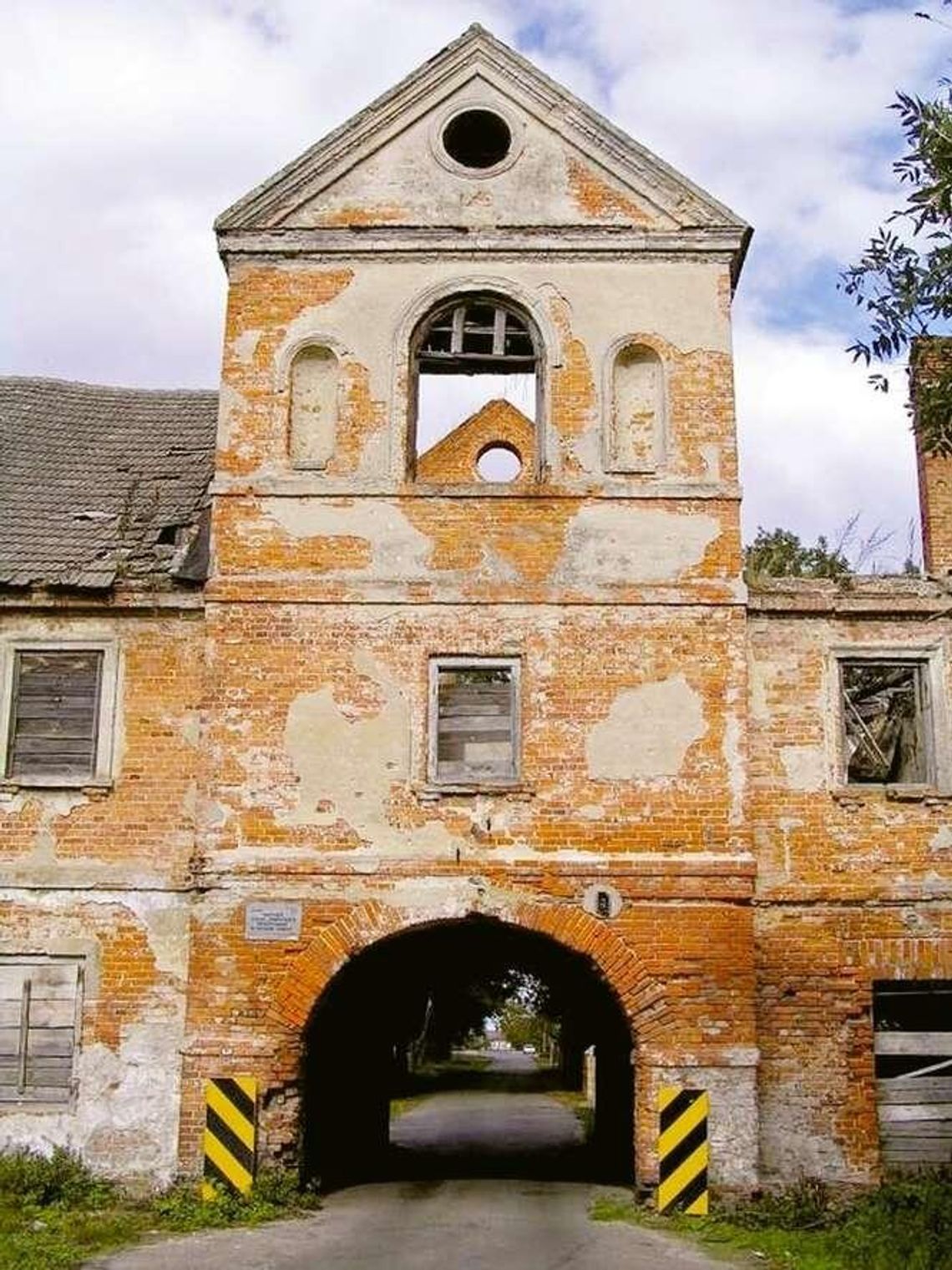  Kup sobie zabytek. Zajazdy, pałace i dwory na sprzedaż