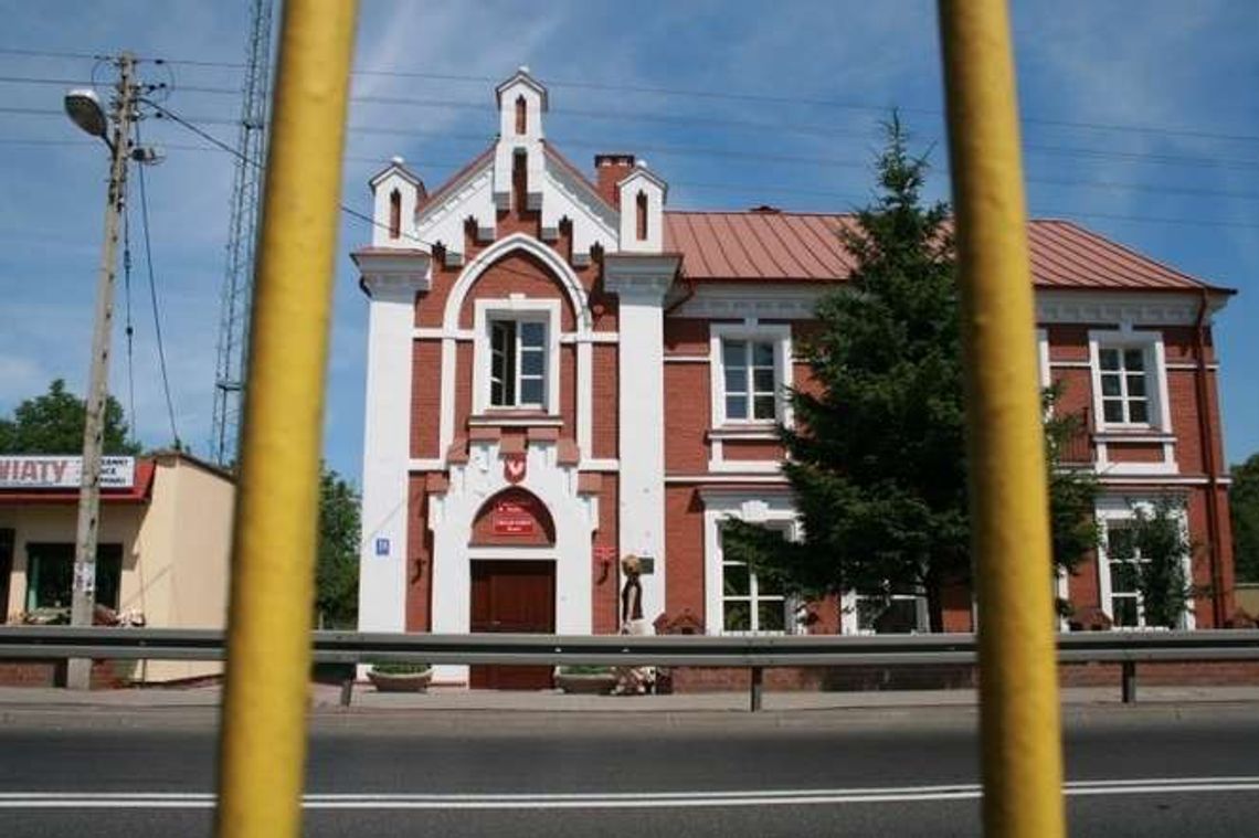 Kurów dociepli budynki i poprawi drogi. Jest projekt budżetu