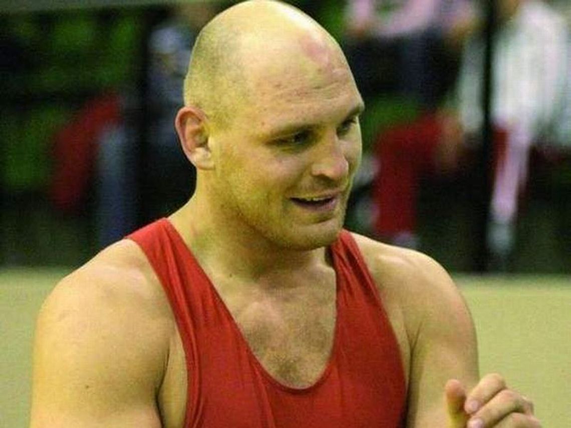 Kwalifikacje olimpijskie w zapasach: Niezły występ Bartnickiego, porażki Łosia i Krawczyk