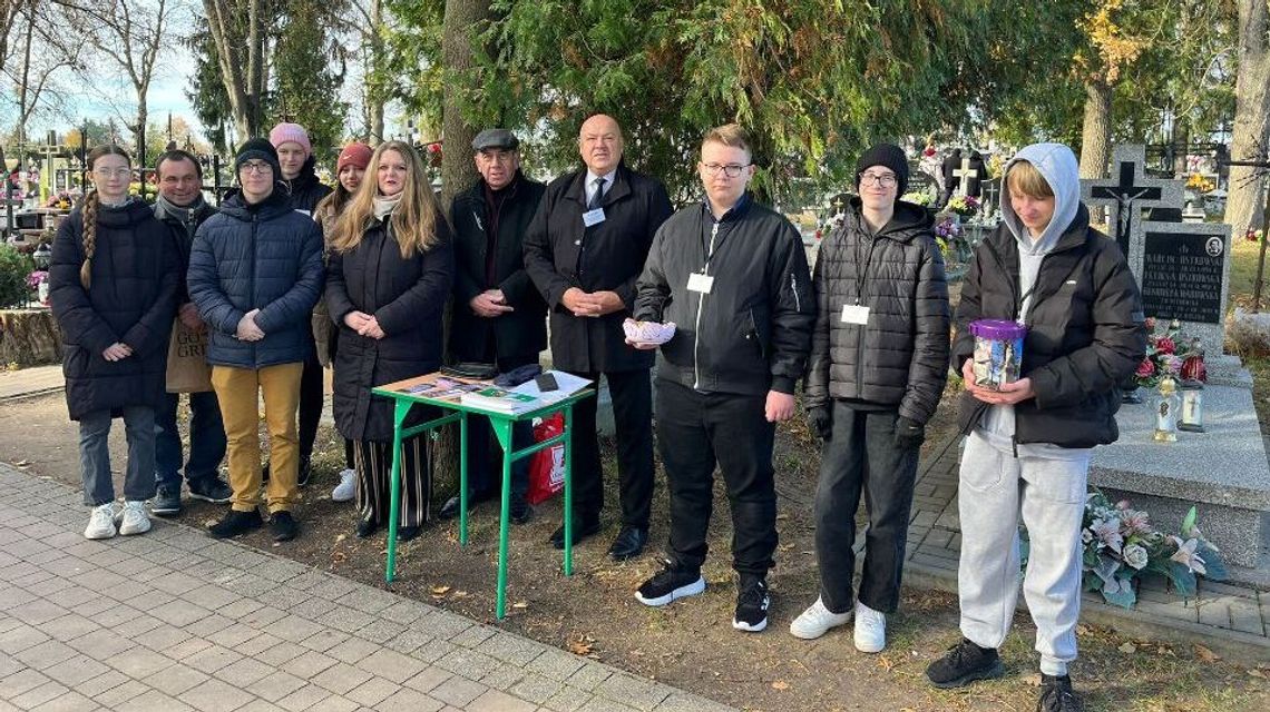 Kwestują w swojej parafii