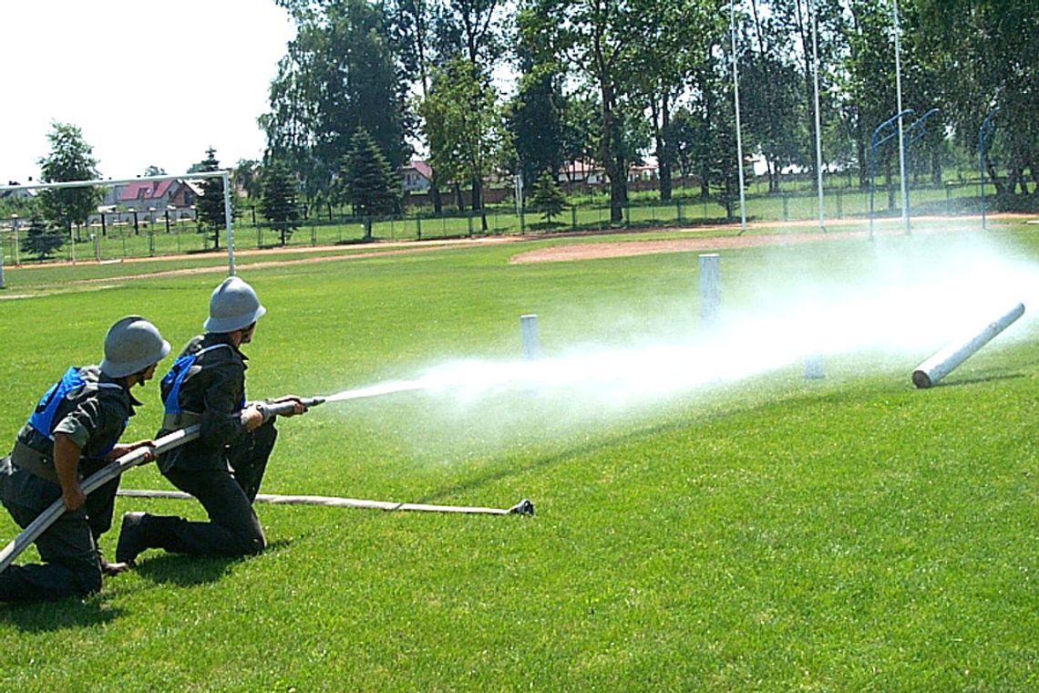 Łamanie tarcz i przewracanie pachołków