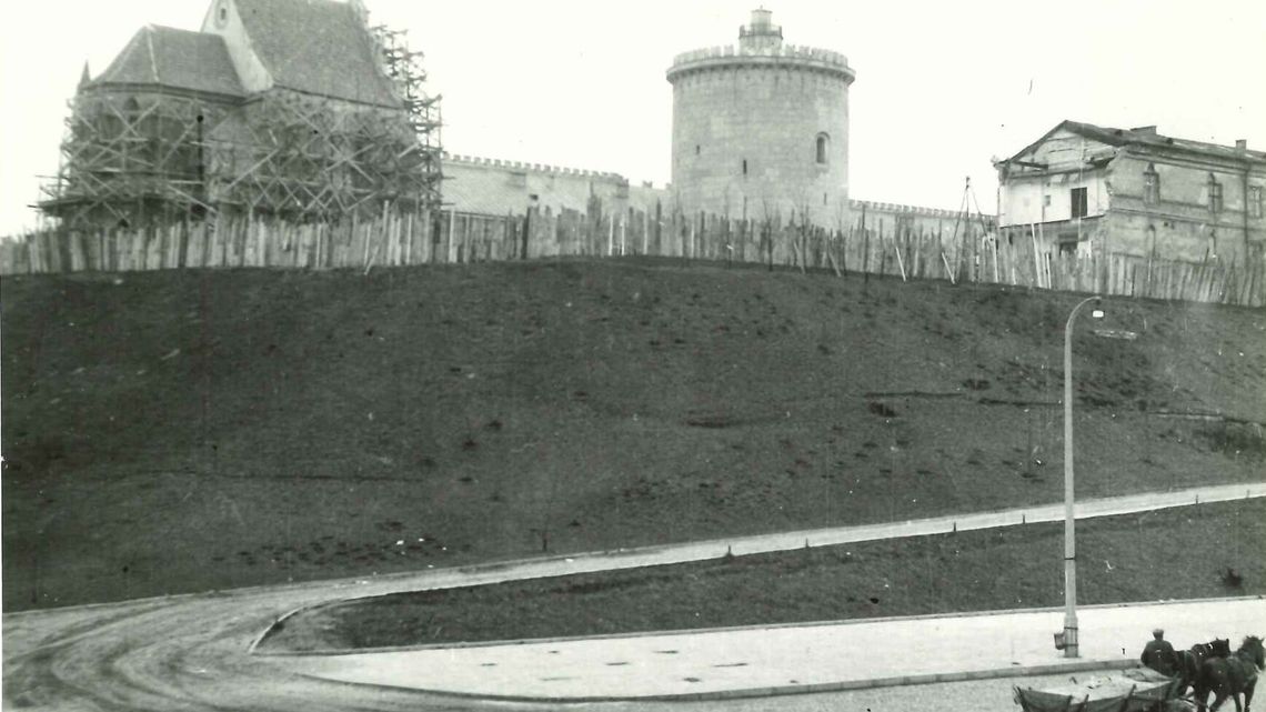 Lata 50. w Lublinie. Jak adaptowano Bramę Krakowską, Zamek i kaplicę zamkową oraz gmach archiwum