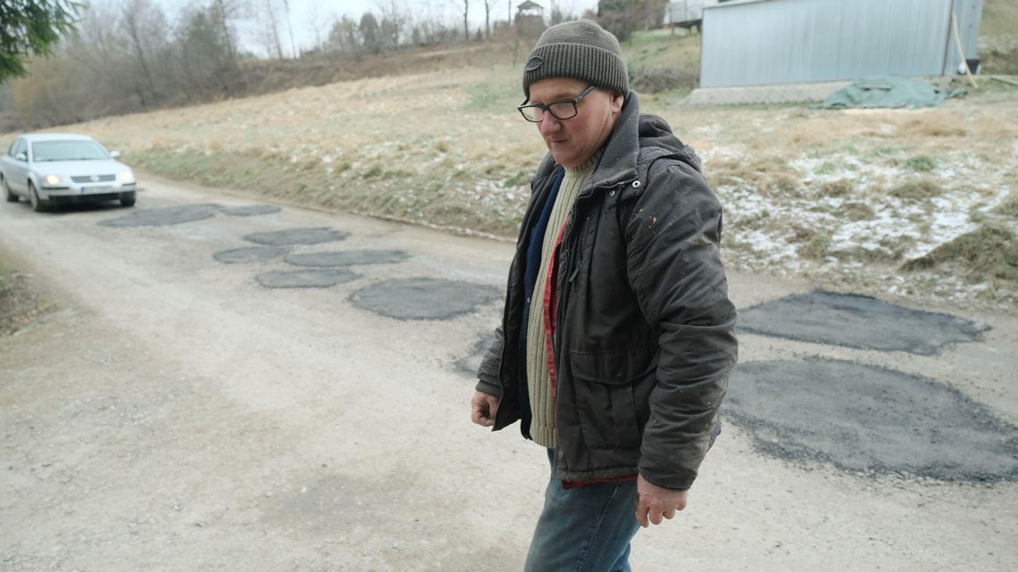 Łata na łacie łatą pogania. Mieszkańcy ul. Głównej w Lublinie mają dość doraźnych napraw
