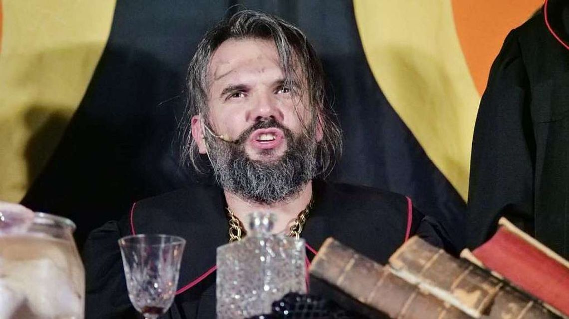 Lato na pl. Litewskim: „Legenda o Czarciej Łapie” w wykonaniu Poławiaczy Pereł