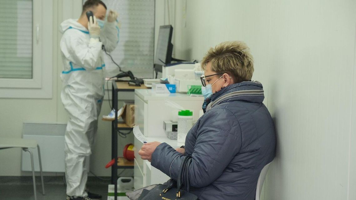 Lawinowy wzrost zakażeń. Wojewoda lubelski zwołuje sztab kryzysowy