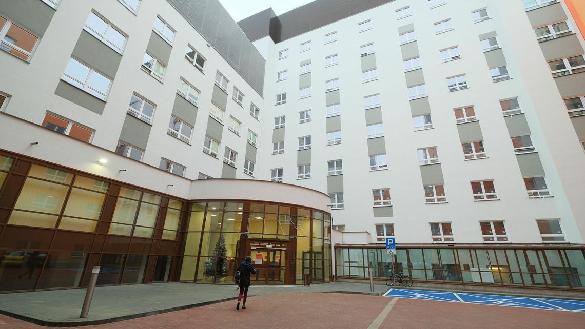 Leczą i toną w długach. Marszałkowskie szpitale mają już 1 miliard 131 milionów złotych zadłużenia Leczą i toną w długach. Marszałkowskie szpitale mają już 1 miliard 131 milionów złotych zadłużenia