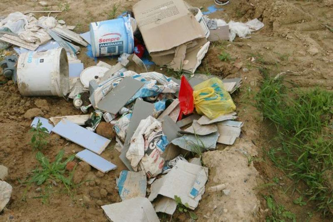 Łęczna. Będą likwidować dzikie wysypiska śmieci Łęczna. Będą likwidować dzikie wysypiska śmieci