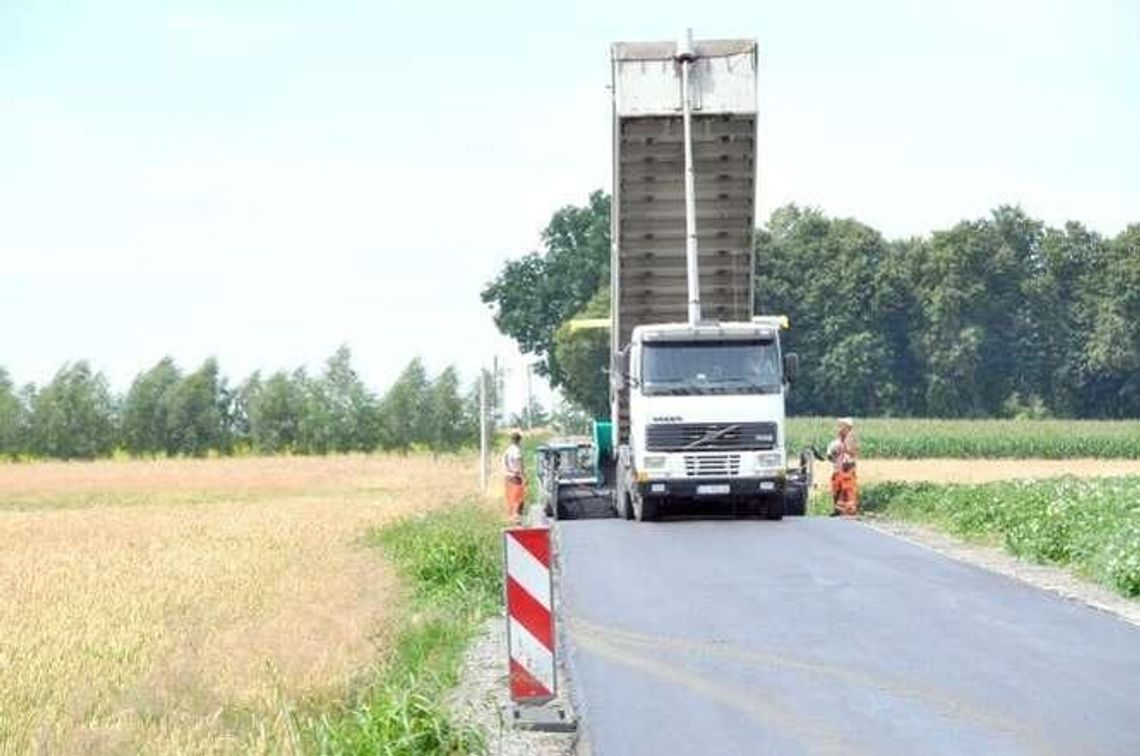 Łęczna: Do Trębaczowa jak po stole