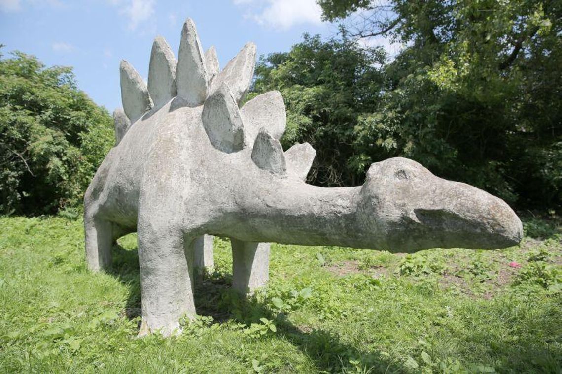 Łęczna: Drugie życie dinozaurów z Podzamcza Łęczna: Drugie życie dinozaurów z Podzamcza