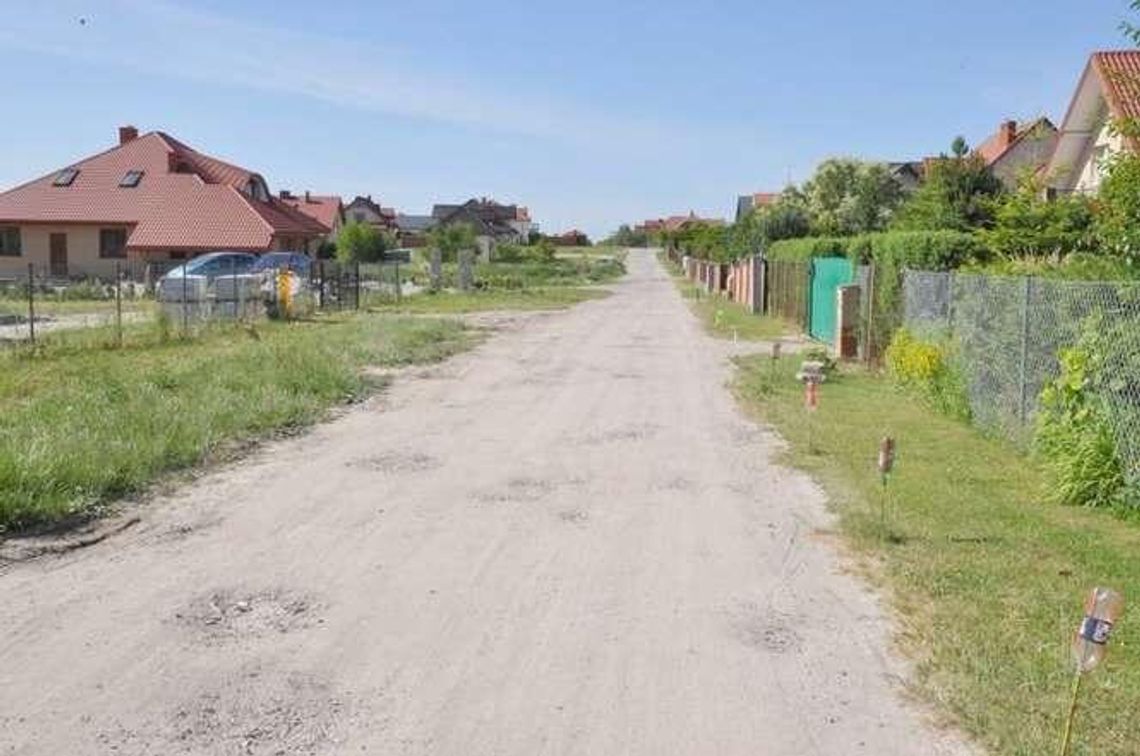 Łęczna: Kawałek Różanej. 500 metrów z kostki 