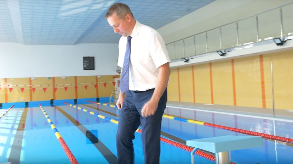 Łęczna: Otwierają basen zamknięty po skoku burmistrza Łęczna: Otwierają basen zamknięty po skoku burmistrza