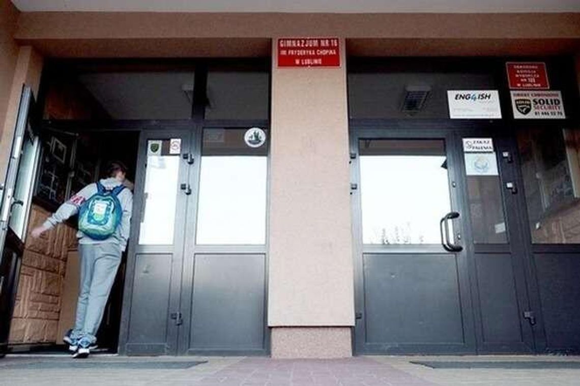 Łęczna przeciwko likwidacji gimnazjów. Radni podjęli stanowisko