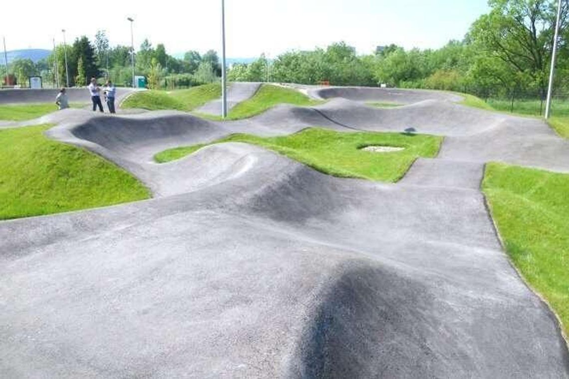 Łęczna: Remonty dróg i budowa toru rowerowego