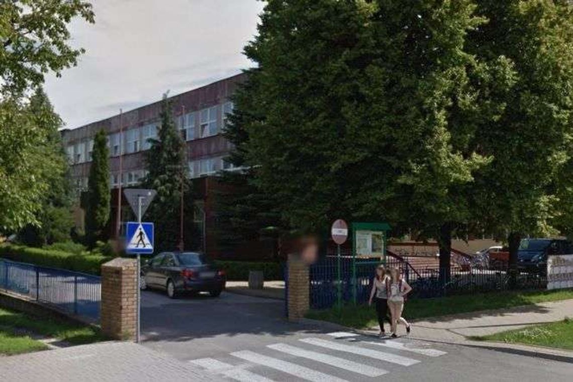 Łęczna: Szkoła do wielkiej przebudowy