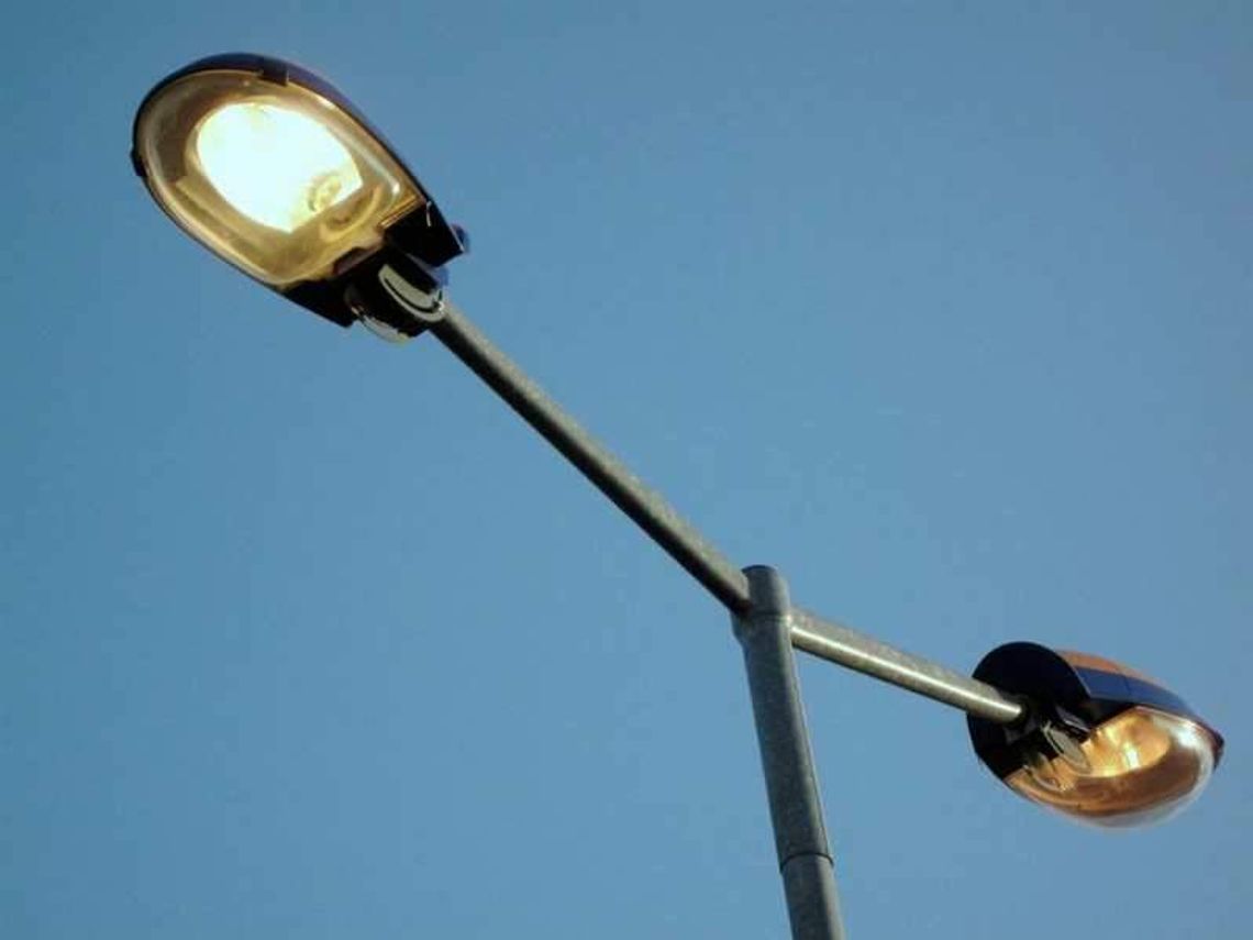 Łęczna testuje ledowe latarnie. Ile da się oszczędzić? Łęczna testuje ledowe latarnie. Ile da się oszczędzić?