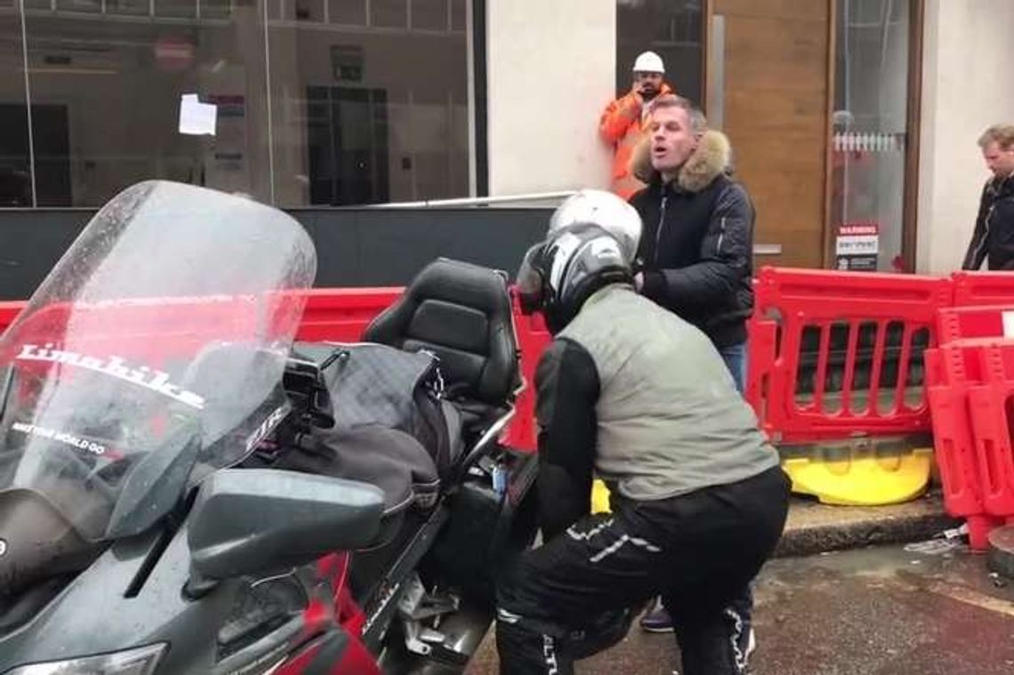 Legenda Liverpoolu opluła 14-letnią dziewczynkę [wideo]