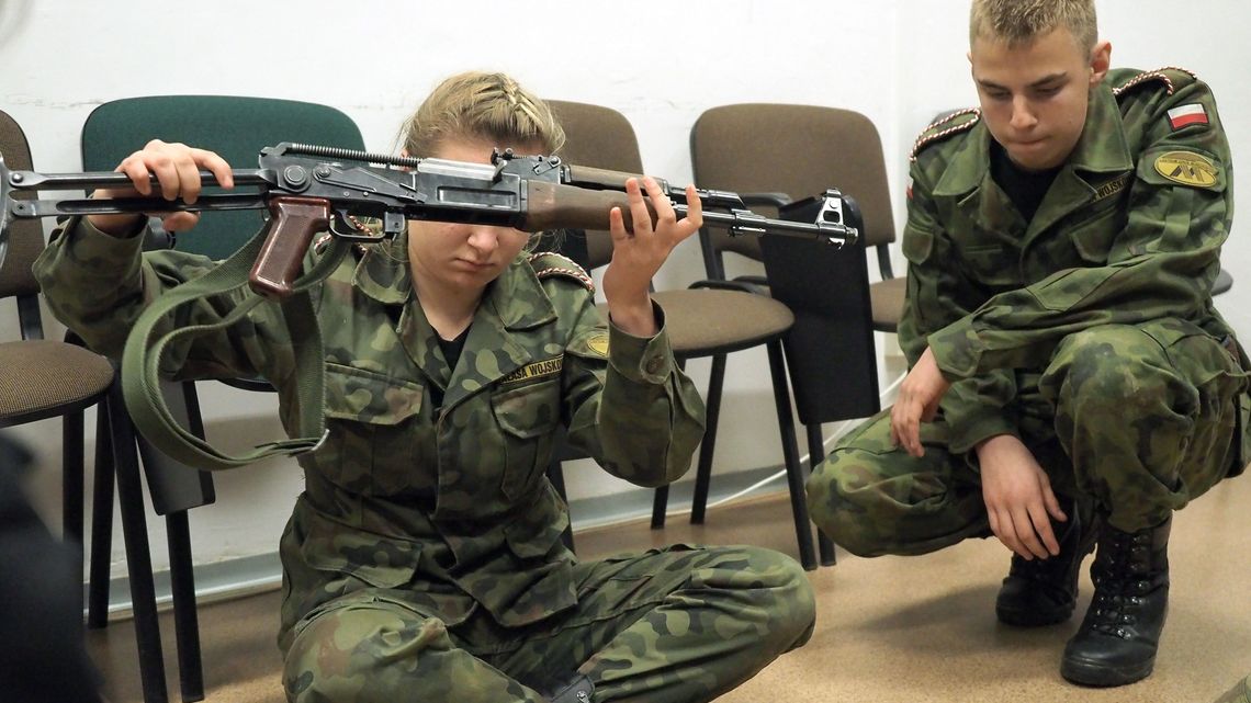 „Legioniści” mile widziani w wojsku. Przedłużono program ochotniczych szkoleń „Legioniści” mile widziani w wojsku. Przedłużono program ochotniczych szkoleń