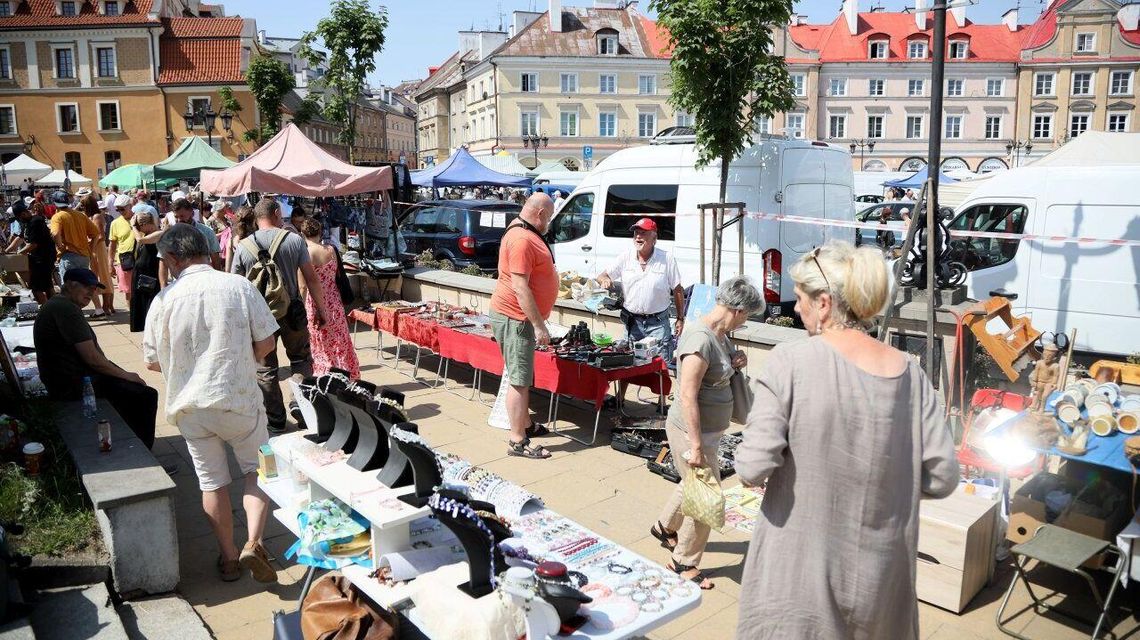 Lejący się z nieba żar nie wystraszył poszukiwaczy skarbów